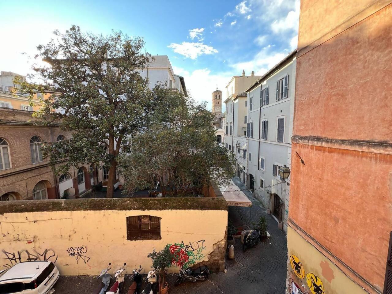 The Charm Of Trastevere Apartment *